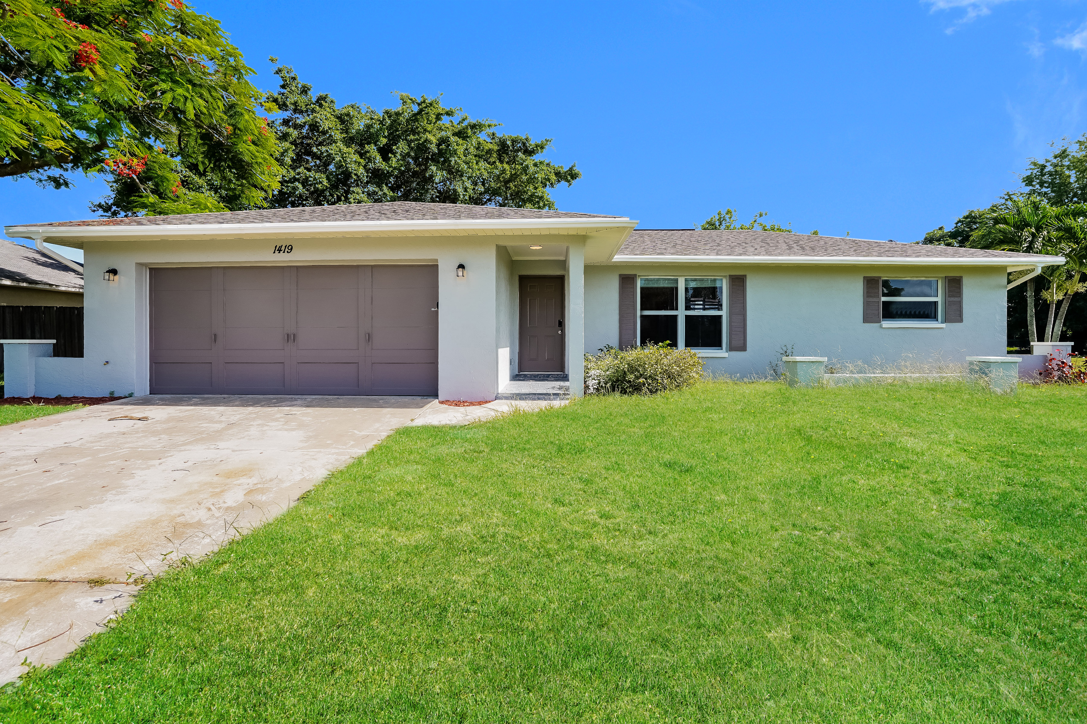 1419 SE 11th St Cape Coral, FL 33990
